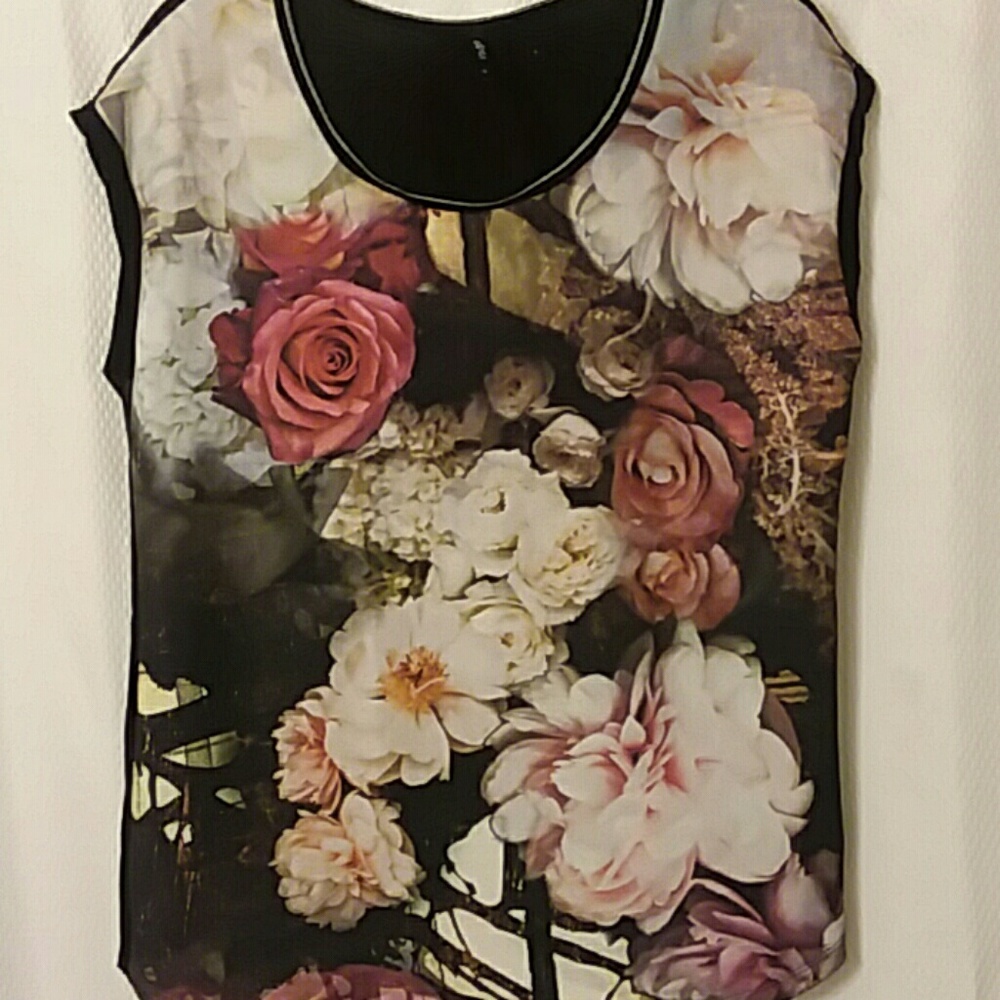 Floral printed top